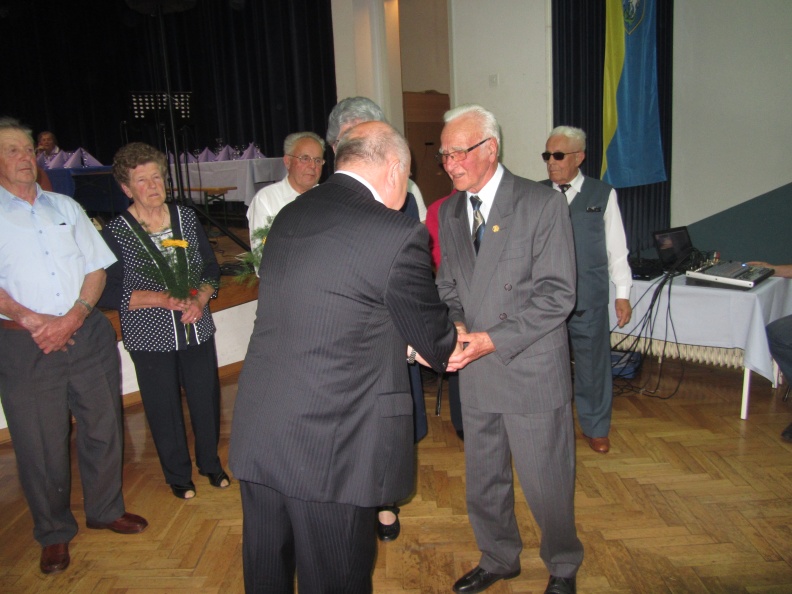 IMG_8991_Anica in Anton Petač-par poročen 55 let.JPG