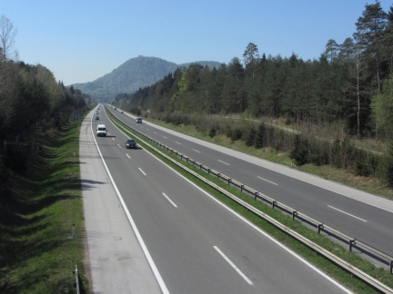 IMG 7985 Gorenjska avtocesta s Šmarno goro