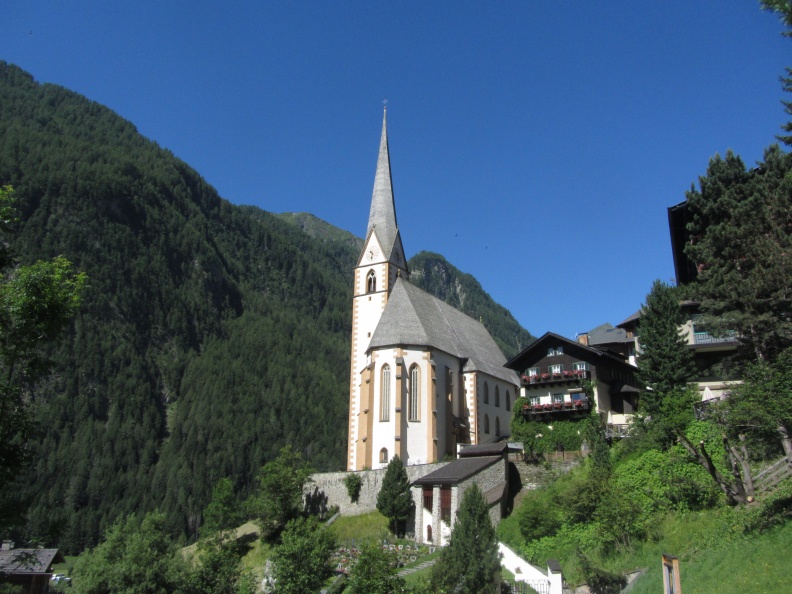 IMG_8833_Heiligenblut (Sveta Kri)-cerkev sv. Vincenca.JPG