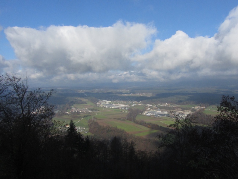 IMG_1409_Pogled s Šmarjetne gore proti Zgornji Gorenjski.jpg
