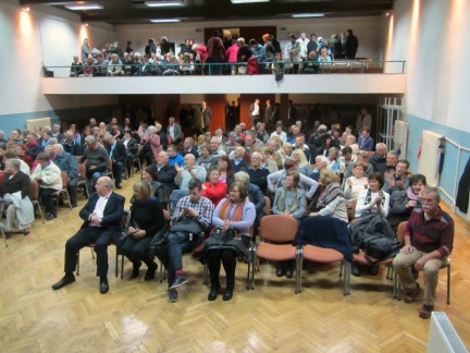 IMG 2400 Publika v dvorani Doma krajanov Šenčur