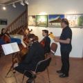 IMG_4832_Ansambel Cellostrike in moderator Miro Erzin.JPG
