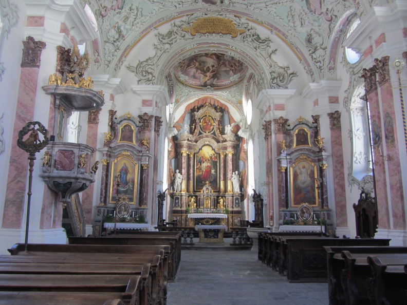 IMG_5059_San Candido (Innichen)-cerkev sv. Mihaela.jpg