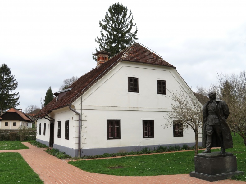 IMG_2610_Kumrovec-muzej Staro selo-Titova rojstna hiša.JPG