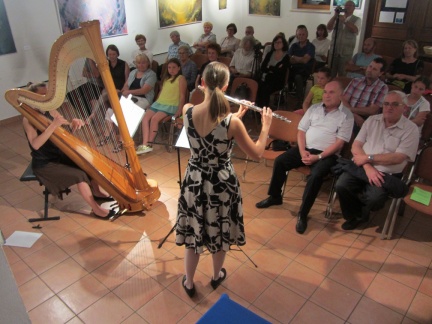 IMG 4647 3. koncert-Anja Clift (flavta) in Estelle Costanzo (harfa)