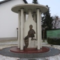 IMG 7943 Šenčur-spomenik krompirju in Mariji Tereziji