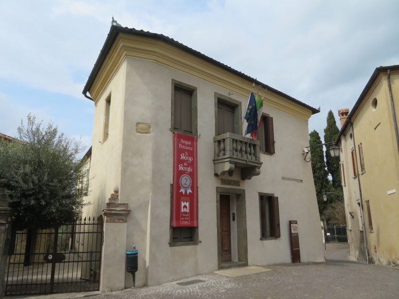 IMG_9191_Arqua Petrarca-mestna hiša.JPG