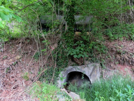 IMG 0451 Motnik-vhod v nekdanji rudnik rjavega premoga