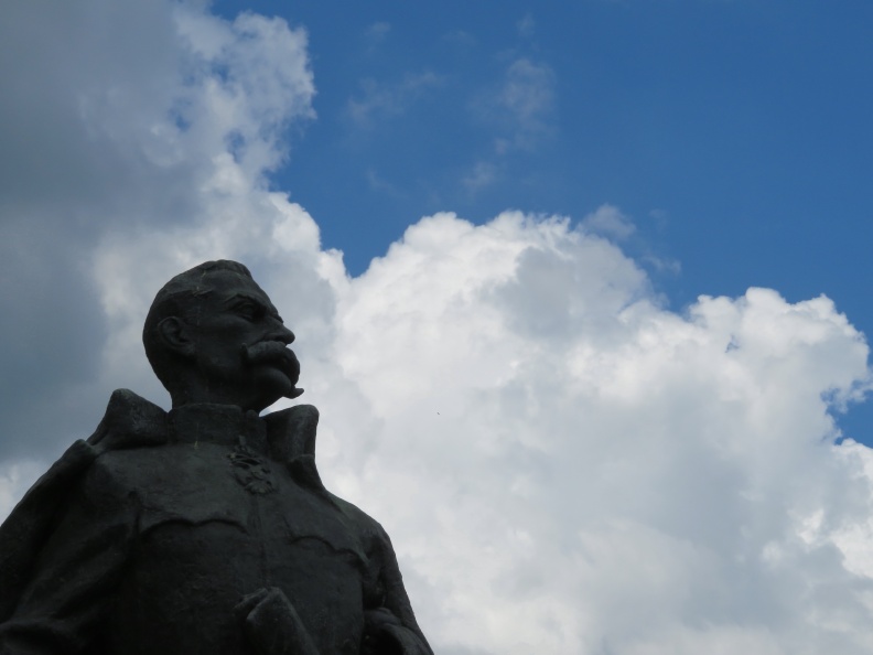 IMG_6305_Spomenik Rudolfa Maistra v Kamniku.JPG