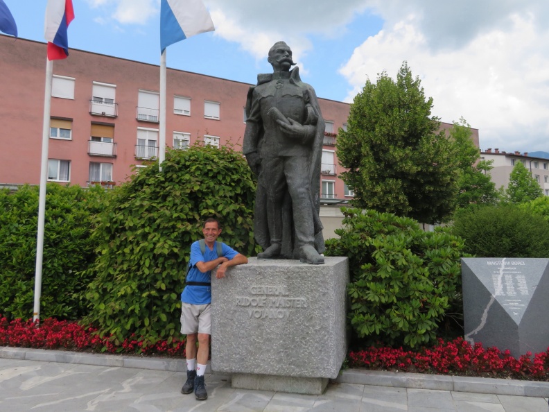 IMG_6306_Spomenik Rudolfa Maistra v Kamniku.JPG