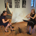 IMG_7892_Ensemble Pampinea-Fiona Kizzie Lee in Maruša Brezavšček (3. koncert Zveni Dekamerona).JPG