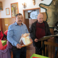 IMG 1128 Tržišče-darili ob 70-letnici DU Tržišče in DU Šenčur